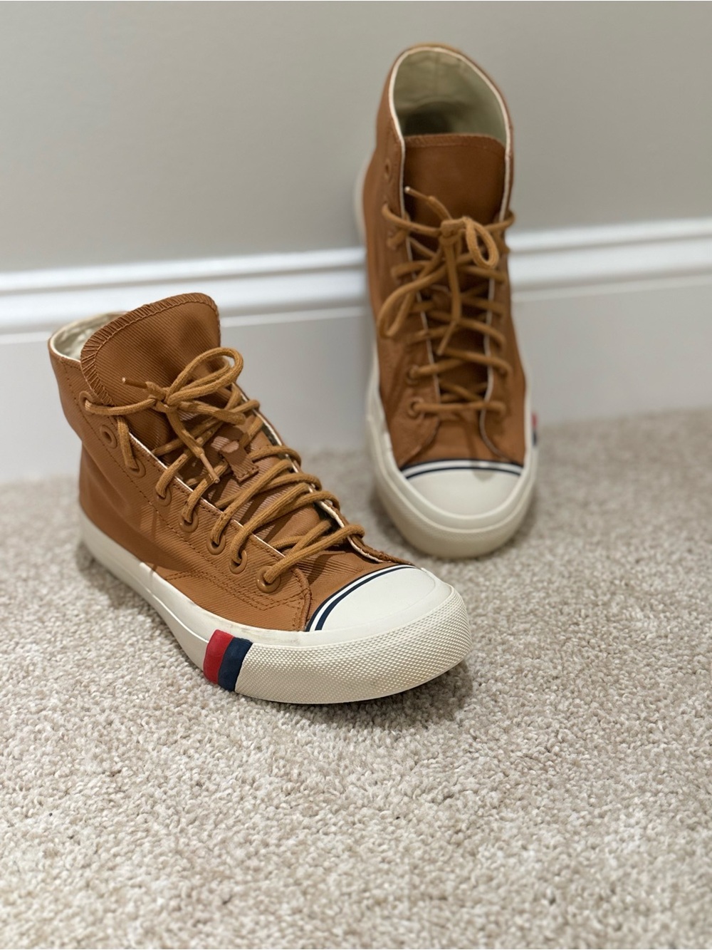 PRO-Keds Royal Hi High Top Sneakers – Size 7 Men / 9.5 Women - New without tags